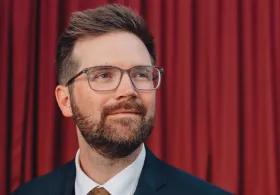 Dr Alex Carter
