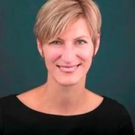Dr Alexandra Winkels